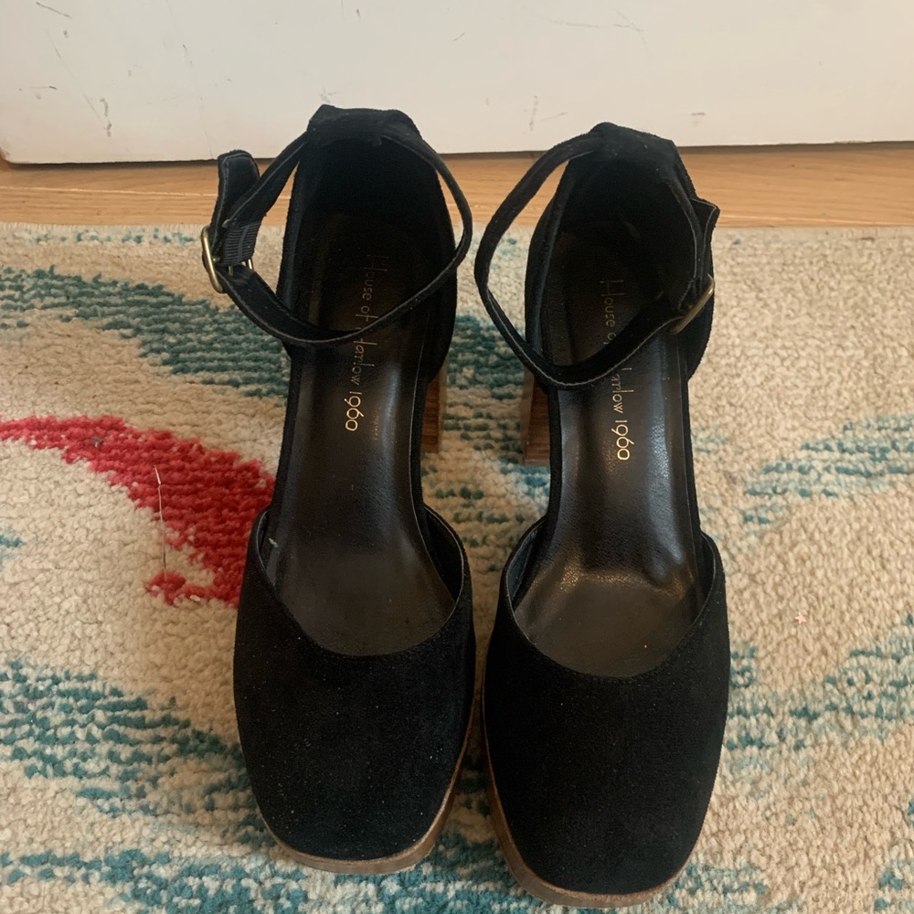 House of Harlow 1960 Black Suede Heels